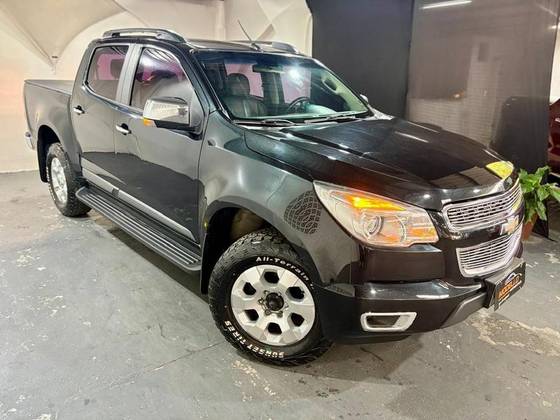CHEVROLET S10 2.4 MPFI LTZ 4X4 CD 8V FLEX 4P MANUAL CHEVROLET S10 2.4 MPFI LTZ 4X4 CD 8V FLEX 4P MANUAL